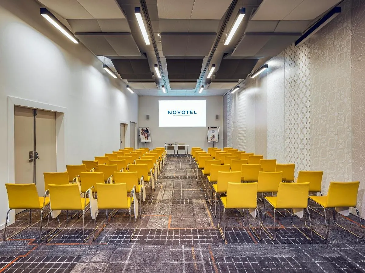 Novotel Paris Vaugirard Montparnasse Otel