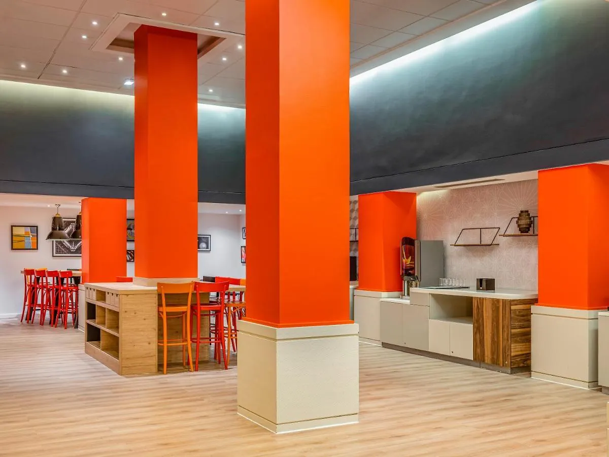 Novotel Paris Vaugirard Montparnasse Otel