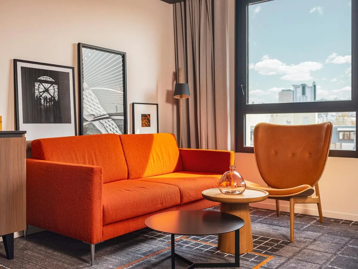 Novotel Paris Vaugirard Montparnasse 4*,