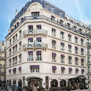 Otel Chateau Frontenac, Paris