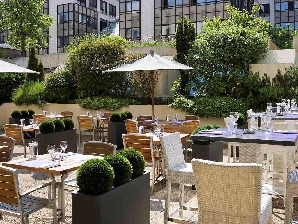 Novotel Paris Vaugirard Montparnasse Hotel