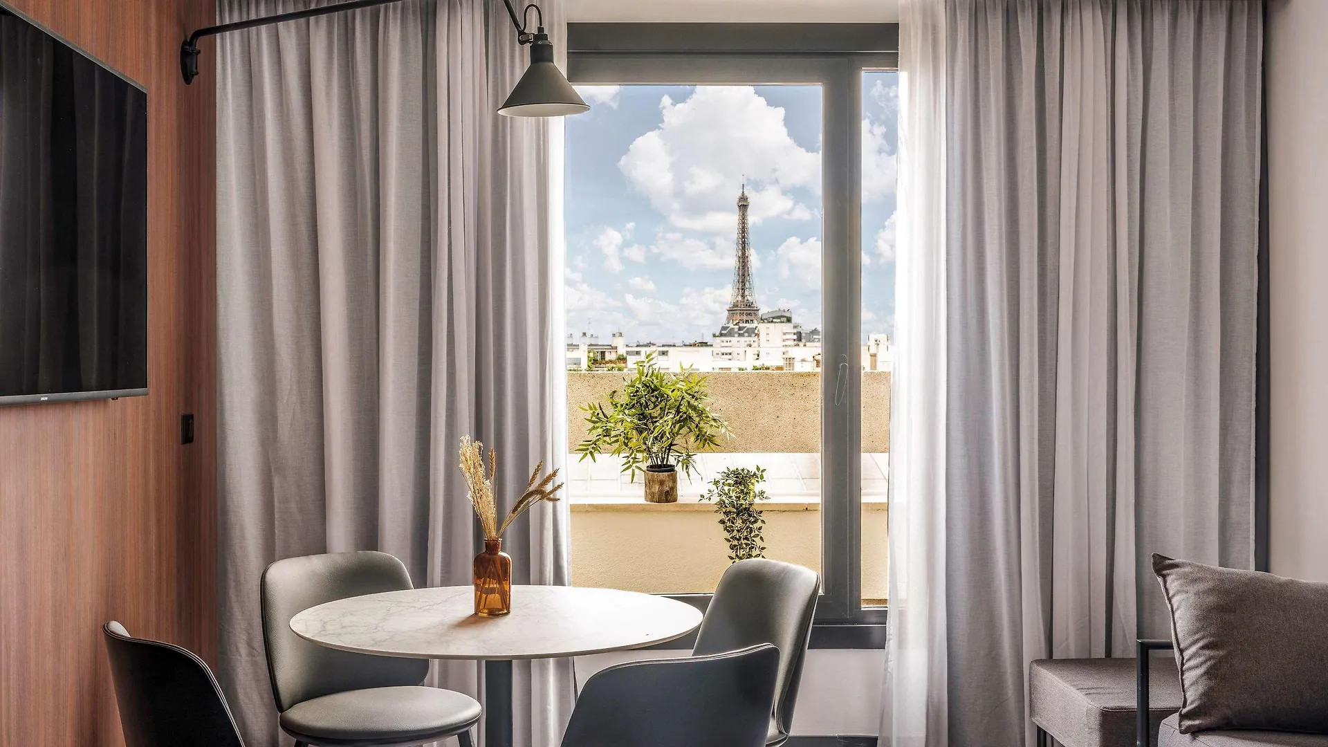 Novotel Paris Vaugirard Montparnasse 4*,